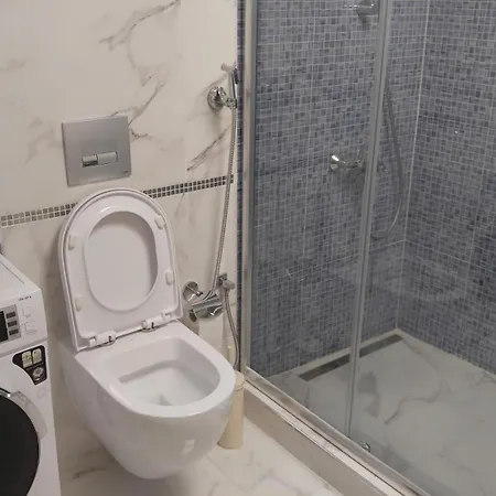 Shopping,airport,parking,ring Road 100sqm Comfort